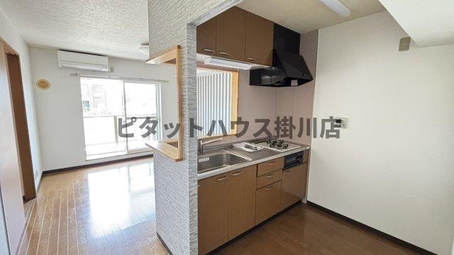 袋井市久能マンション キッチン
