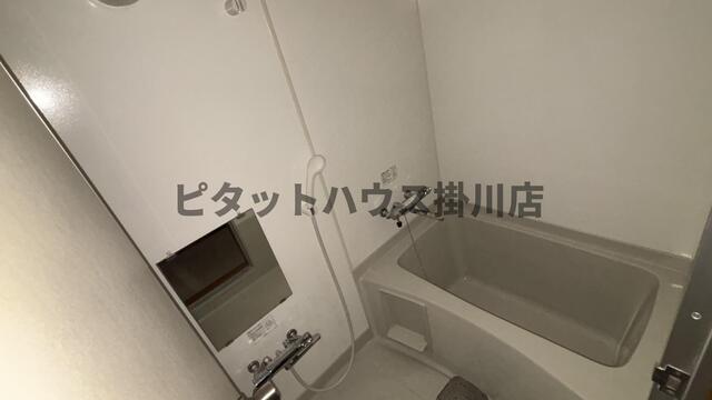 袋井市久能マンション バス／シャワー