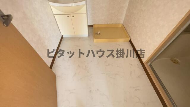 掛川市下垂木マンション 室内