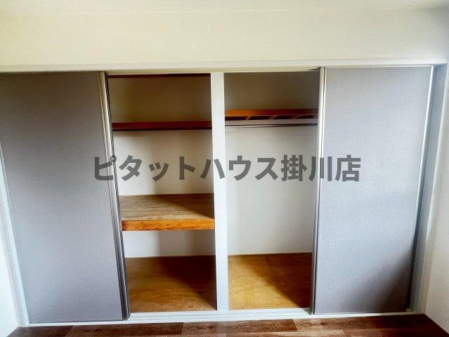 掛川市大坂アパート 収納