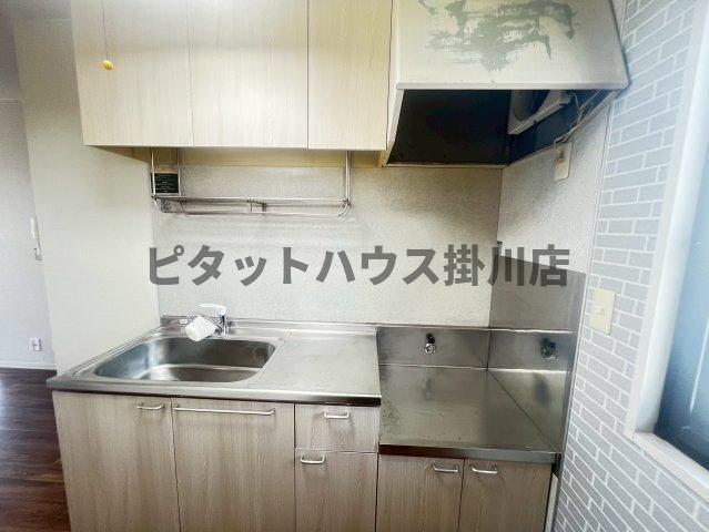 掛川市大坂アパート キッチン