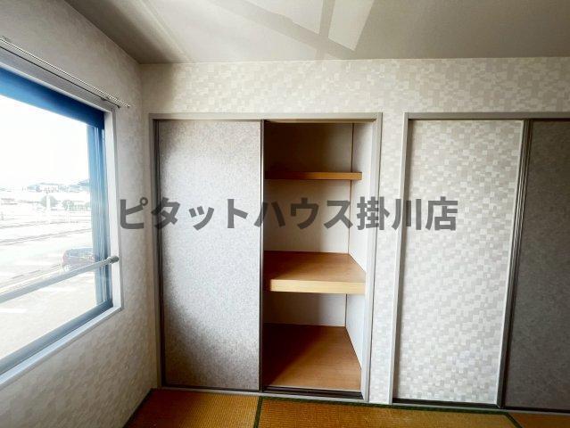 掛川市大坂アパート 収納