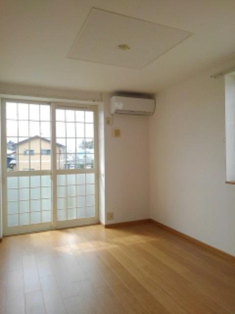 袋井市久能アパート リビング