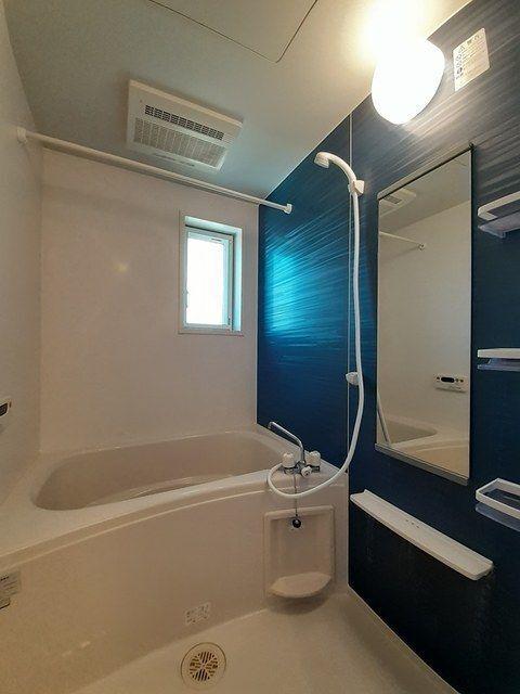 掛川市沖之須アパート バス／シャワー