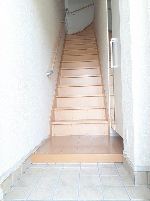 菊川市本所アパート 玄関