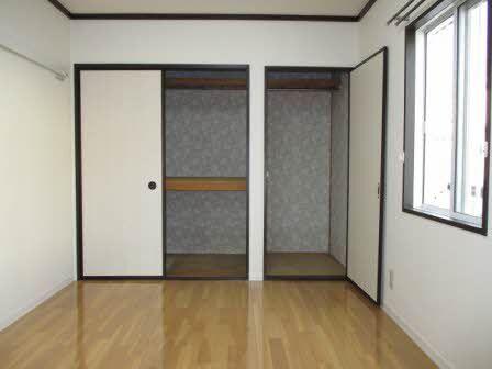 牧之原市静波アパート 収納
