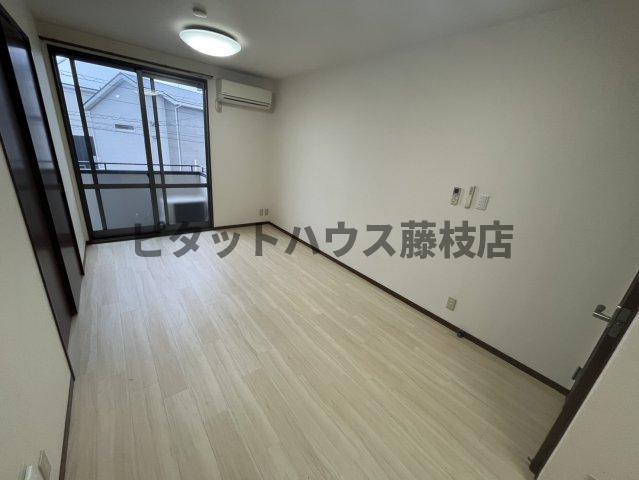 島田市旭アパート 収納