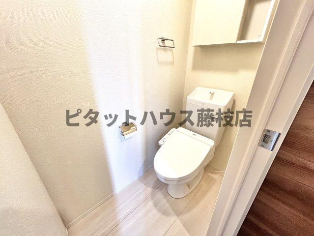 藤枝市高柳アパート トイレ