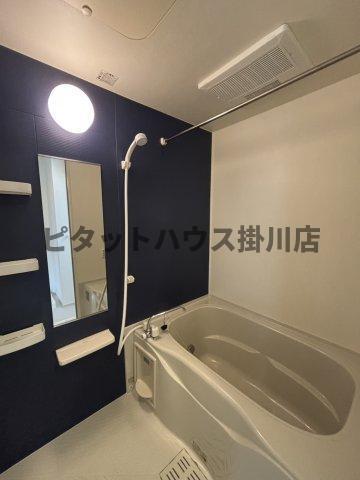 掛川市杉谷アパート バス／シャワー