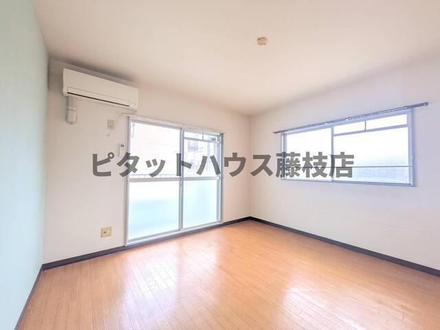 焼津市西小川マンション リビング