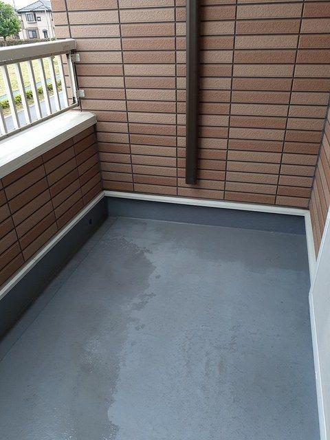 磐田市明ケ島原アパート バルコニー