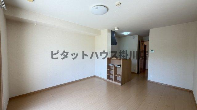 掛川市成滝アパート リビング