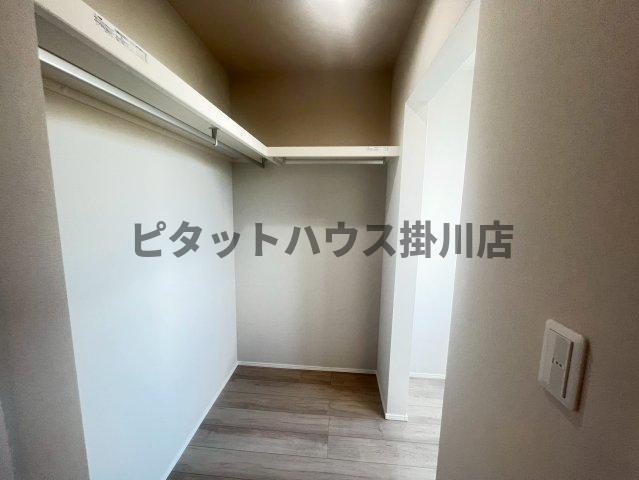 磐田市中泉アパート 収納