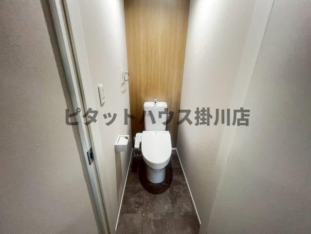磐田市中泉アパート トイレ