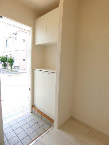 掛川市初馬アパート 玄関