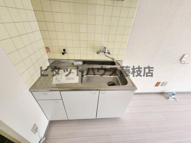 藤枝市泉町アパート キッチン