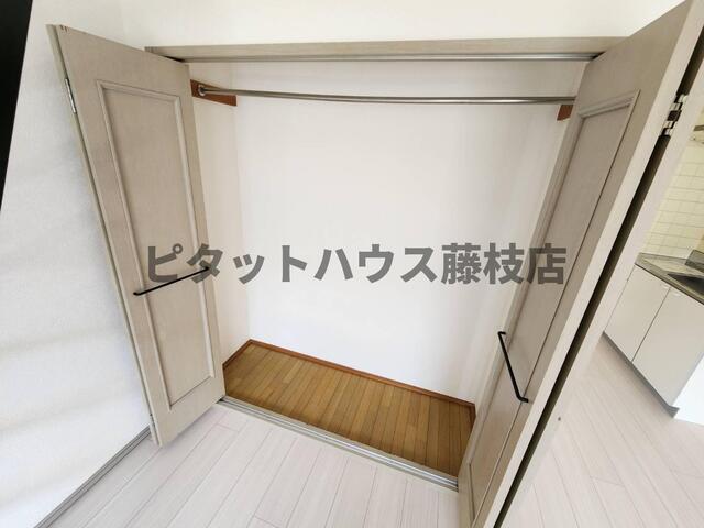 藤枝市泉町アパート 収納