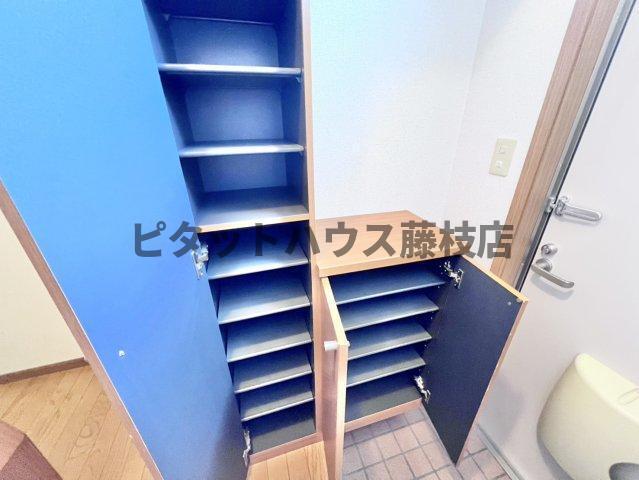 牧之原市細江アパート 収納