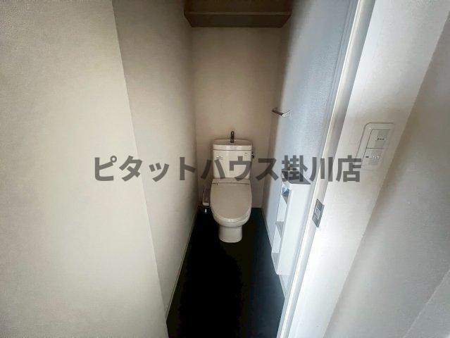 磐田市高見丘アパート トイレ