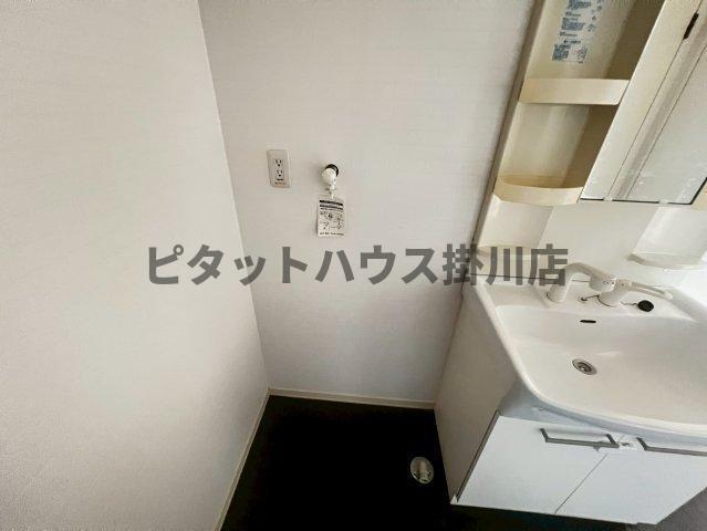 磐田市高見丘アパート 洗面