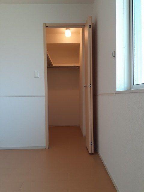 磐田市国府台アパート 収納
