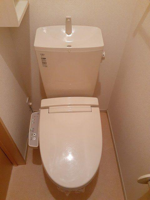 磐田市国府台アパート トイレ