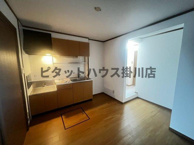 掛川市三俣アパート キッチン