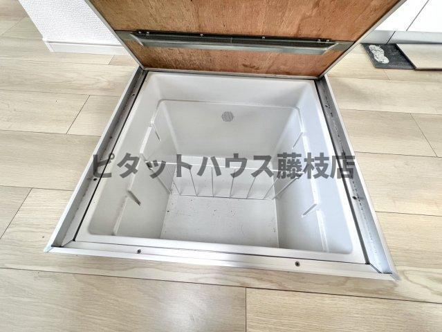 藤枝市高柳アパート 収納