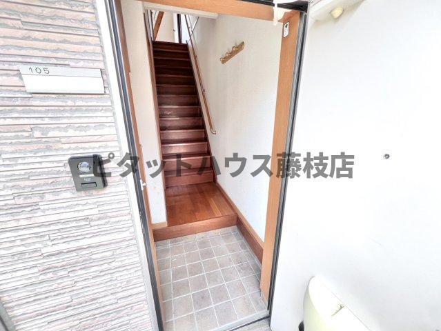 藤枝市五十海アパート 玄関