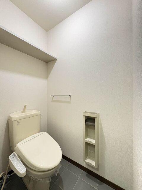 焼津市西小川アパート トイレ