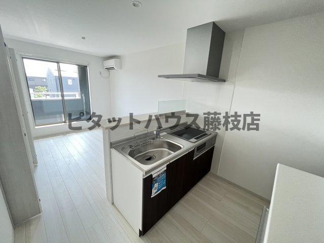 榛原郡吉田町住吉アパート キッチン