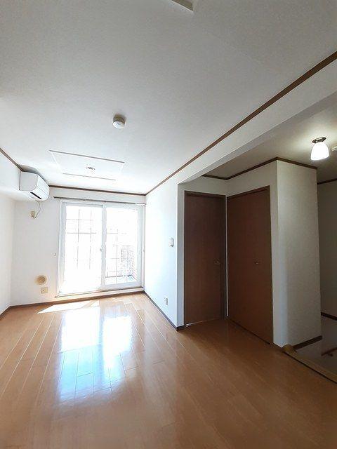 掛川市上西郷アパート リビング