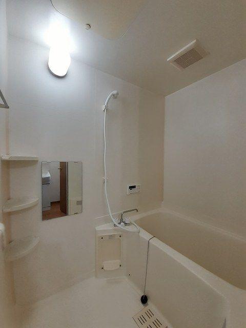掛川市上西郷アパート バス／シャワー