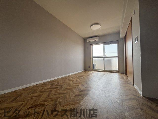 掛川市上屋敷マンション リビング