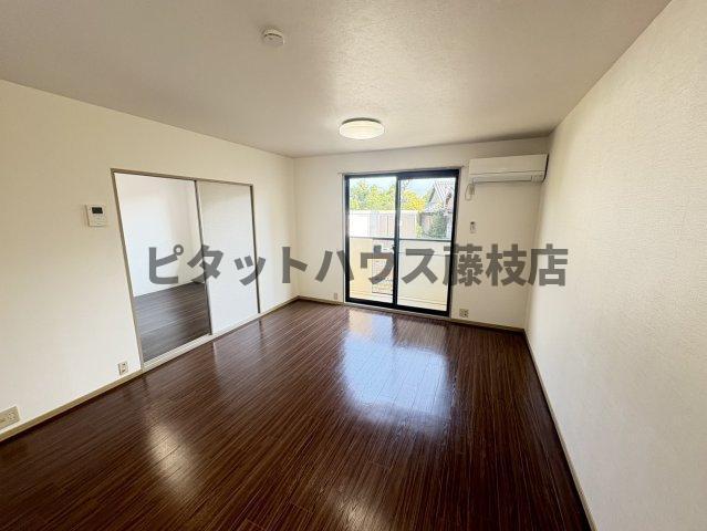 島田市高島町アパート リビング