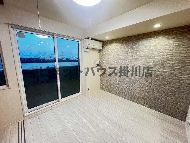 磐田市中泉アパート リビング
