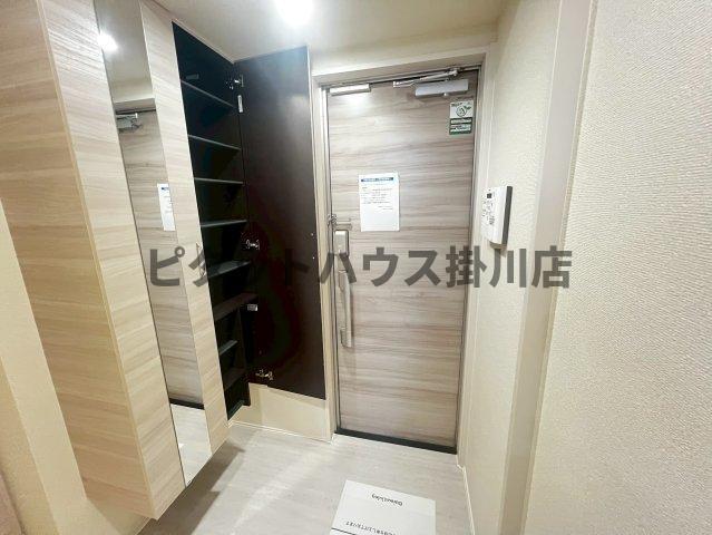磐田市中泉アパート 玄関