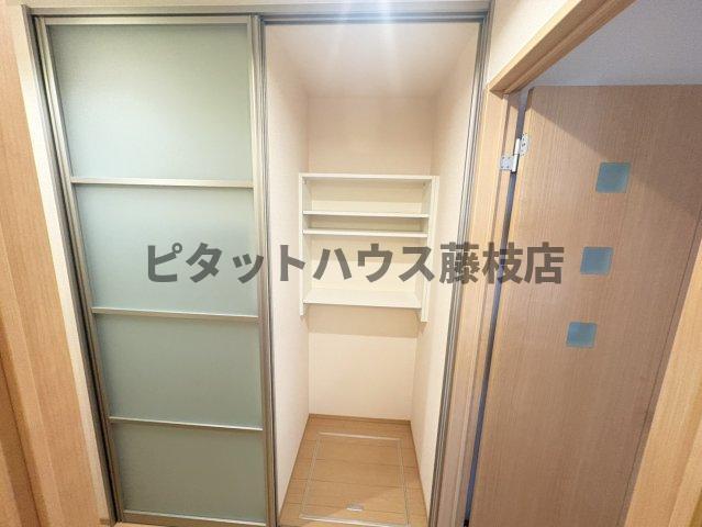 榛原郡吉田町川尻アパート 収納