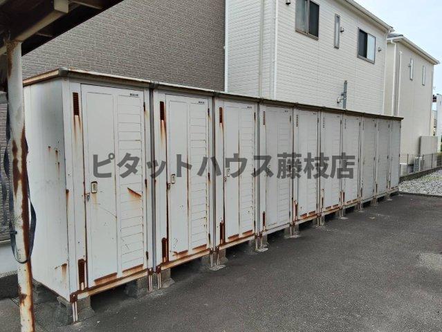 焼津市石津マンション 収納