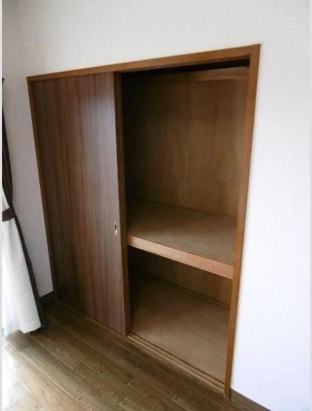 藤枝市南新屋アパート 収納