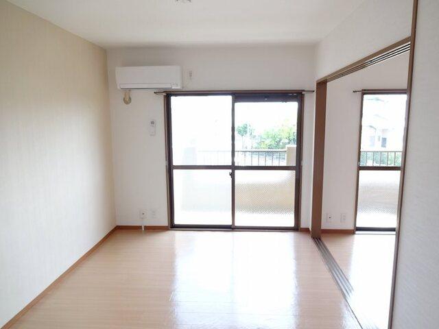 藤枝市高柳マンション リビング