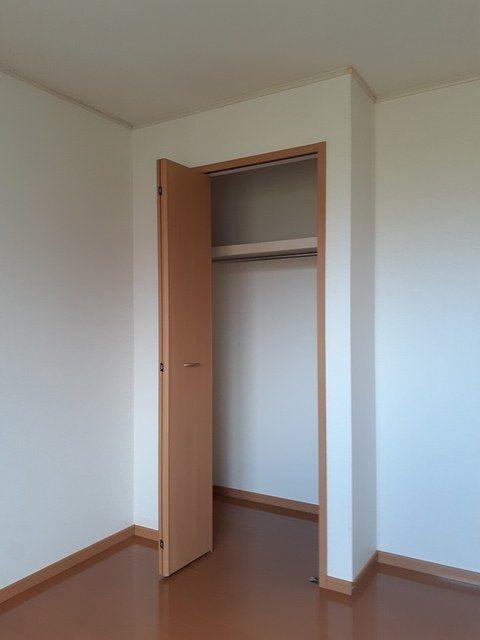 磐田市上大之郷アパート 収納
