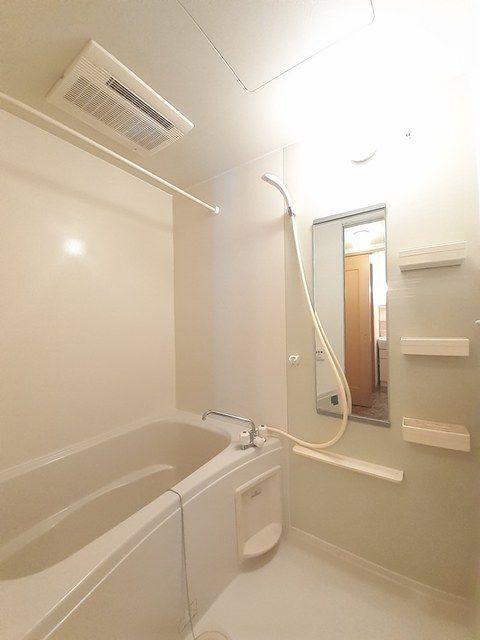 磐田市上大之郷アパート バス／シャワー
