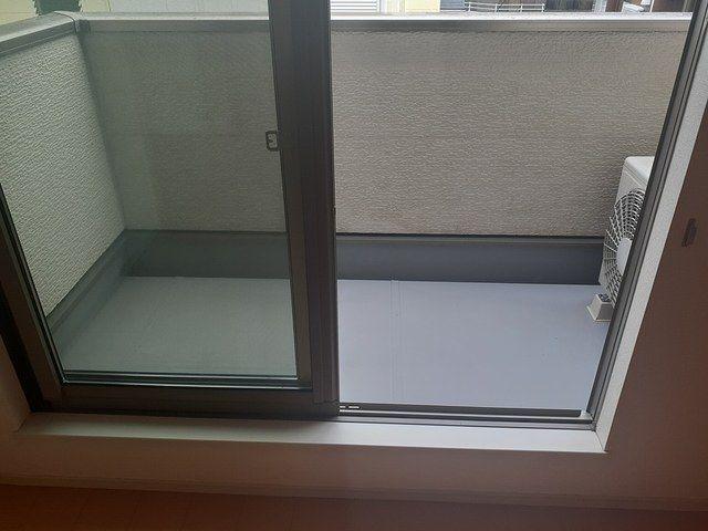 菊川市西方アパート バルコニー