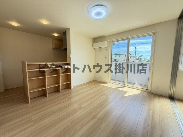 袋井市上山梨アパート バルコニー