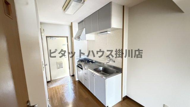 袋井市豊沢マンション キッチン