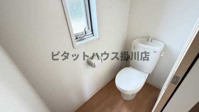 掛川市仁藤町アパート トイレ