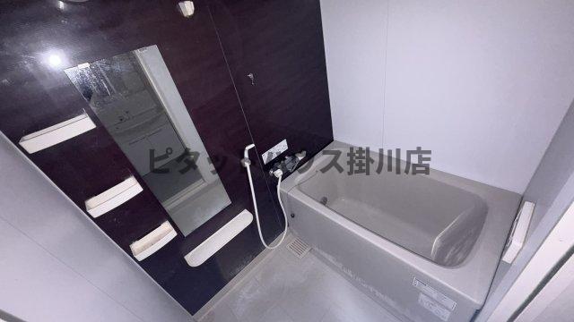 袋井市豊沢マンション バス／シャワー