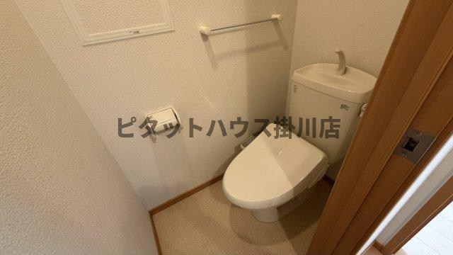 袋井市豊沢アパート トイレ