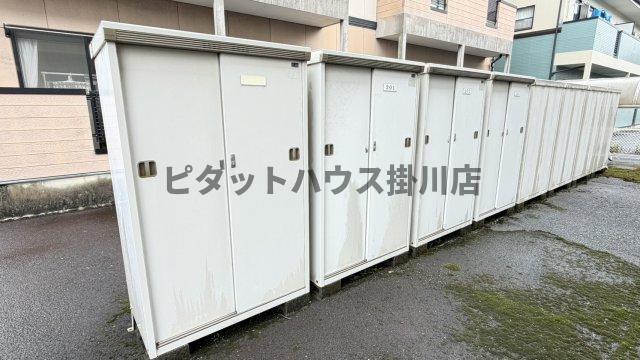 掛川市緑ケ丘アパート トイレ